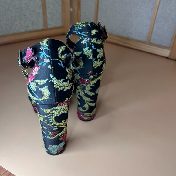Guess Chunky Stack Heel platform with Ankle Strp open toe colorful texture sz 7 - Picture 7 of 9